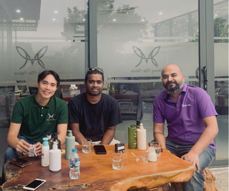 DẤU MỐC ĐÁNH DẤU GIÁ TRỊ: HƯƠNG MỘC NATURE TIẾP ĐÓN MR. NARANS - ĐẠI DIỆN ẤN ĐỘ TẠI VEC